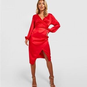 Satin Red Long Sleeve V Neck Belted Tulip Midi Dress Front Slit Size Medium
